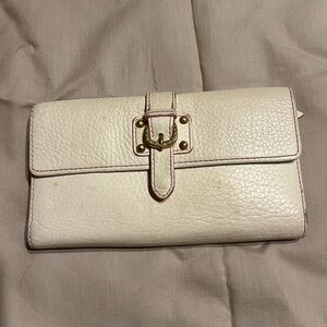 Dooney & Burke wallet